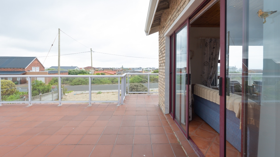 3 Bedroom Property for Sale in Struisbaai Western Cape